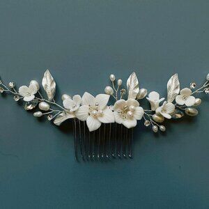 Bridal Pearl & Flower Hair Comb – Ivory Clay Floral Vine, Silver Accents